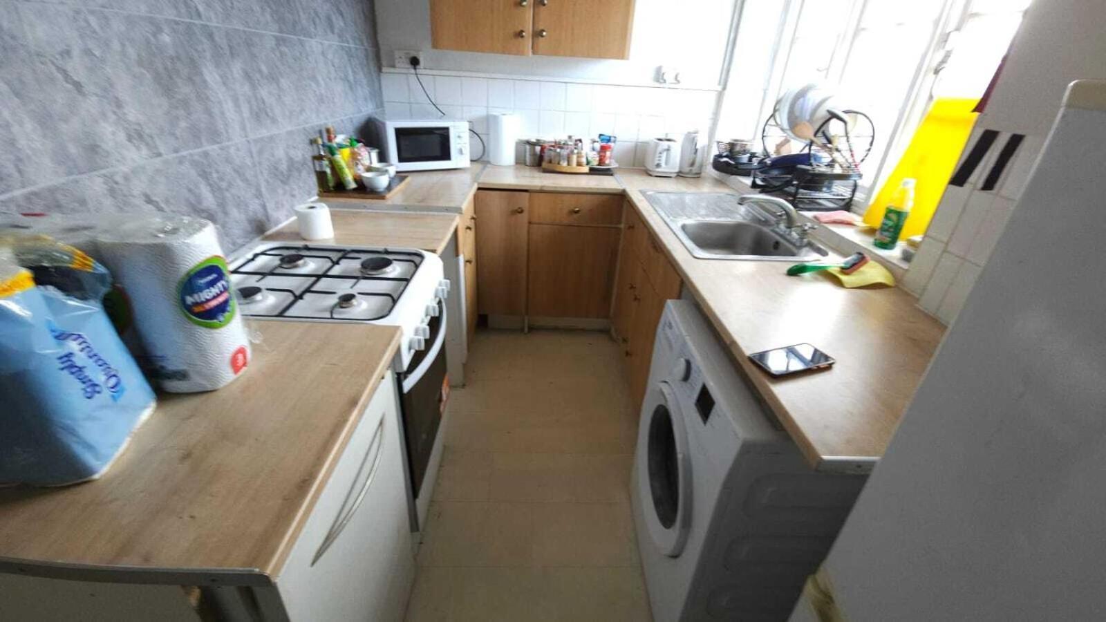 London Edgware Station Apartment Bilik gambar
